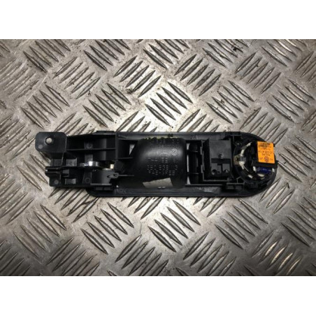 Poignee interieur arriere gauche VOLKSWAGEN GOLF 4 d’occasion
