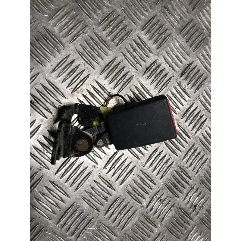 Attache ceinture arriere gauche VOLVO S 60 2 PHASE 1 d’occasion