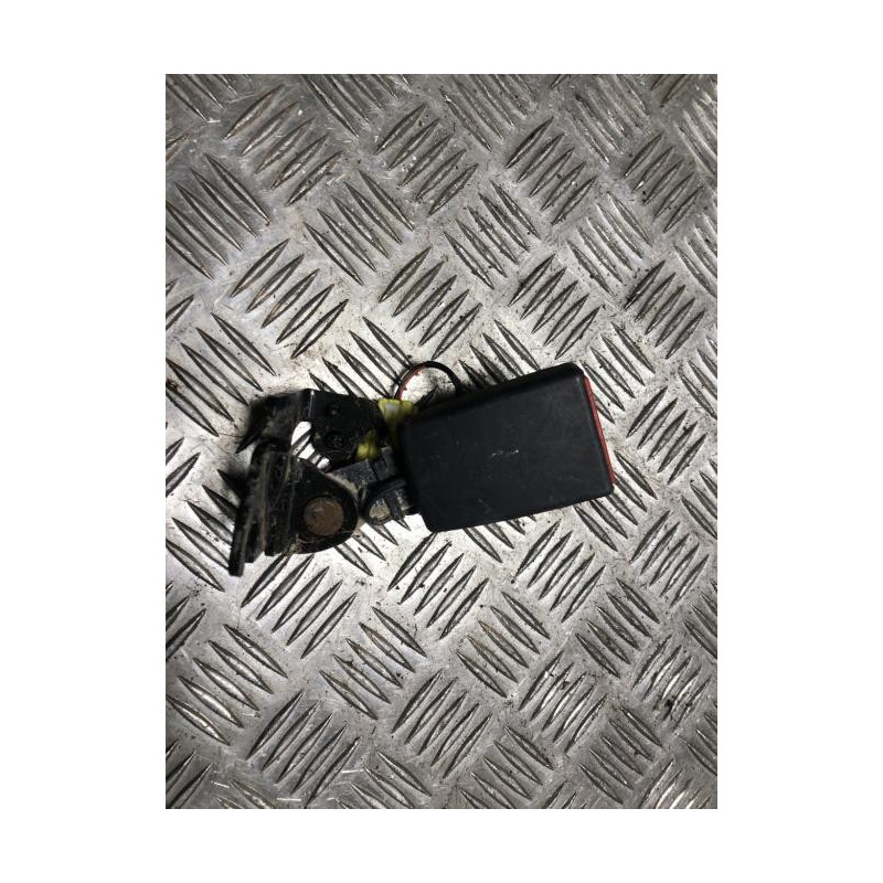 Attache ceinture arriere gauche VOLVO S 60 2 PHASE 1 d’occasion