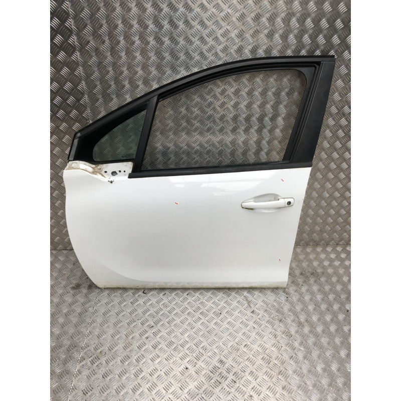 Porte avant gauche PEUGEOT 208 1 PHASE 1 d’occasion