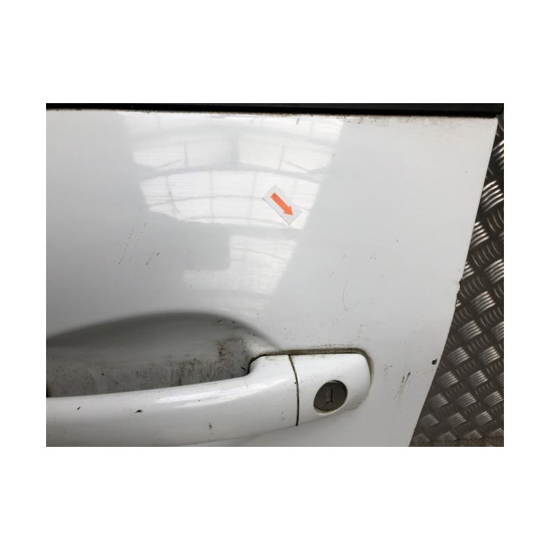 Porte avant gauche PEUGEOT 208 1 PHASE 1 d’occasion