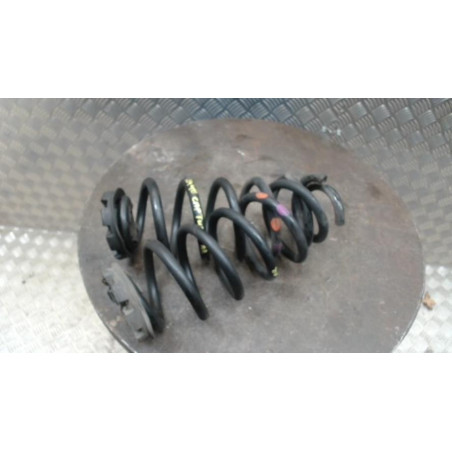 Ressort de suspension arriere RENAULT CAPTUR 1 PHASE 2 d’occasion
