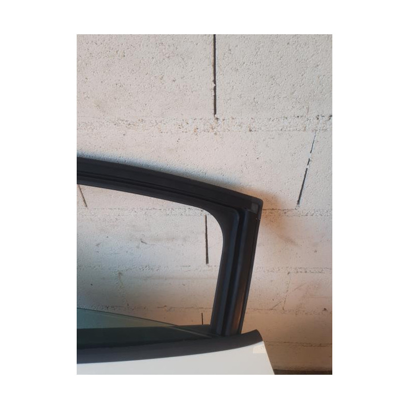 Porte arriere gauche PEUGEOT 208 1 PHASE 1 d’occasion