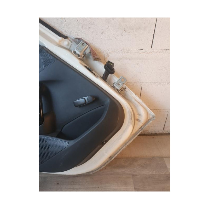 Porte arriere gauche PEUGEOT 208 1 PHASE 1 d’occasion