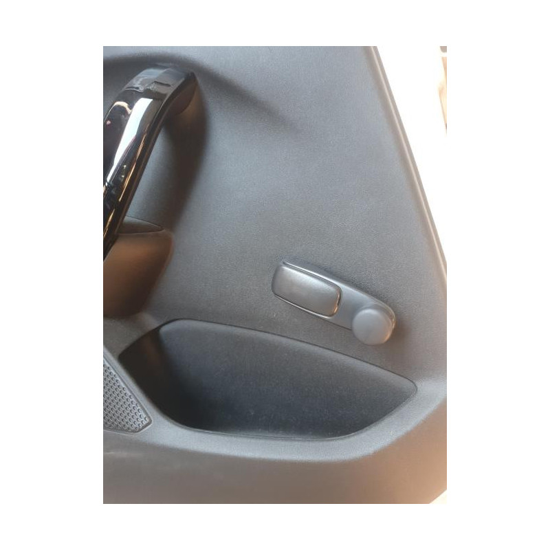 Porte arriere gauche PEUGEOT 208 1 PHASE 1 d’occasion