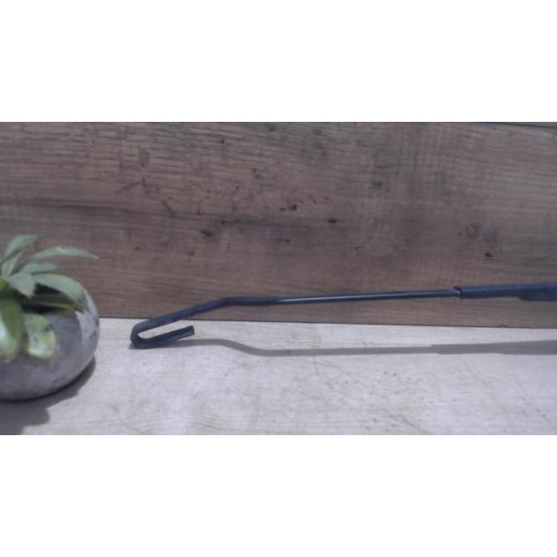 Bras essuie glace avant droit PEUGEOT 307 PHASE 1 d’occasion