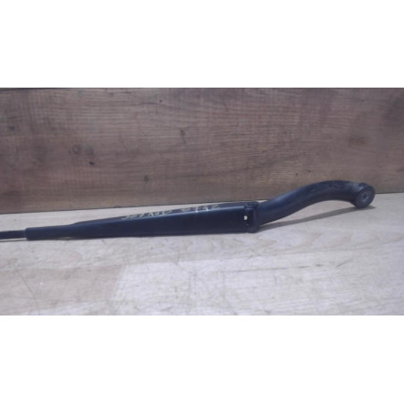 Bras essuie glace avant droit PEUGEOT 307 PHASE 1 d’occasion