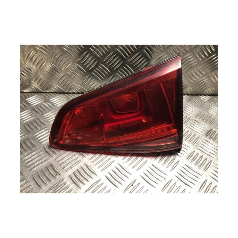 Feu arriere secondaire droit (feux) VOLKSWAGEN GOLF 7 PHASE 1 d’occasion