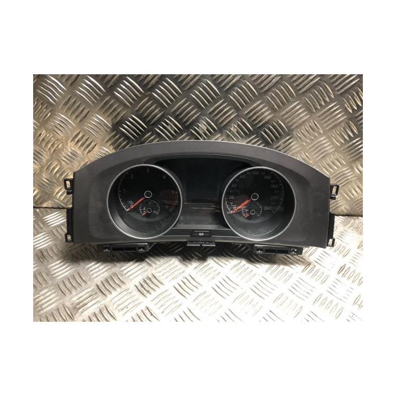 Compteur VOLKSWAGEN GOLF 7 PHASE 1 d’occasion