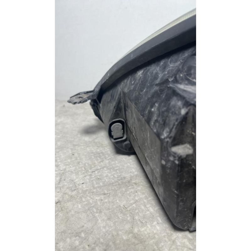Optique avant principal droit (feux)(phare) FIAT GRANDE PUNTO d’occasion