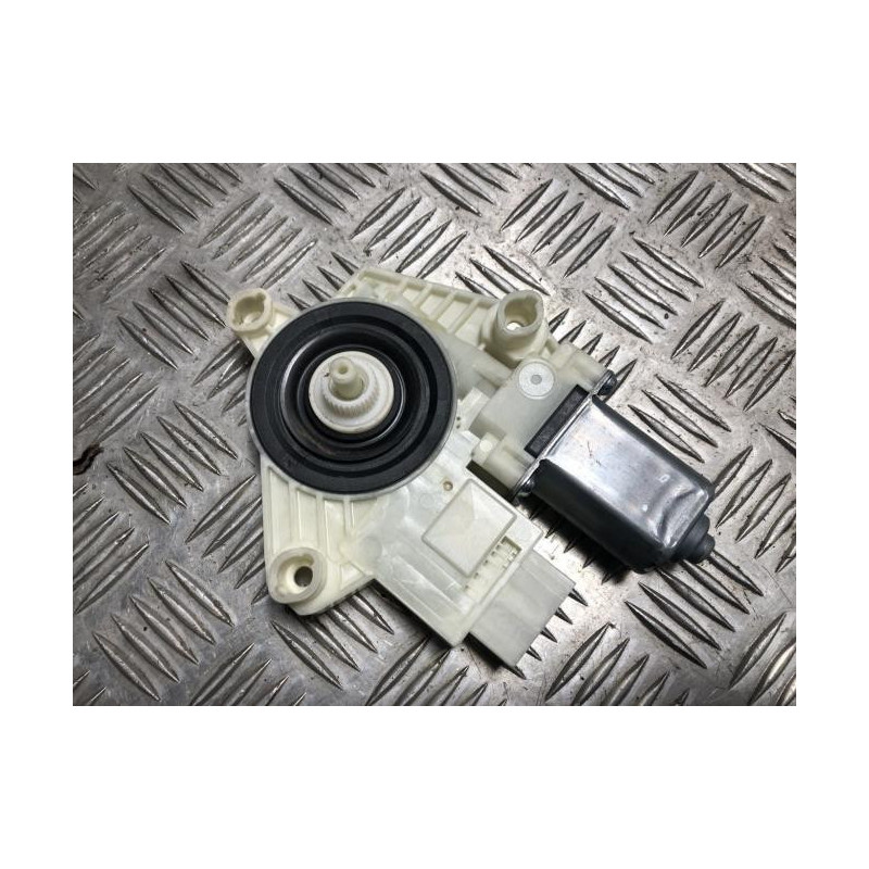 Moteur leve vitre arriere gauche VOLKSWAGEN GOLF 7 PHASE 1 d’occasion