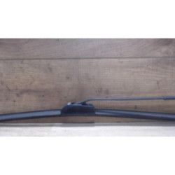 Bras essuie glace avant gauche DACIA SANDERO 1 d’occasion