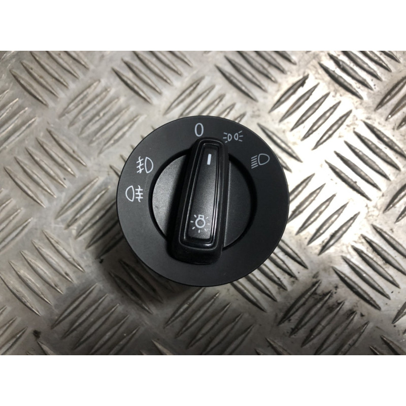 Commande de phare VOLKSWAGEN GOLF 7 PHASE 1 d’occasion
