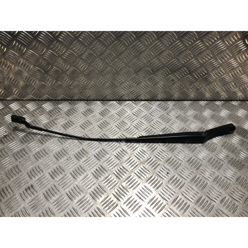 Bras essuie glace avant droit VOLKSWAGEN GOLF 7 PHASE 1 d’occasion