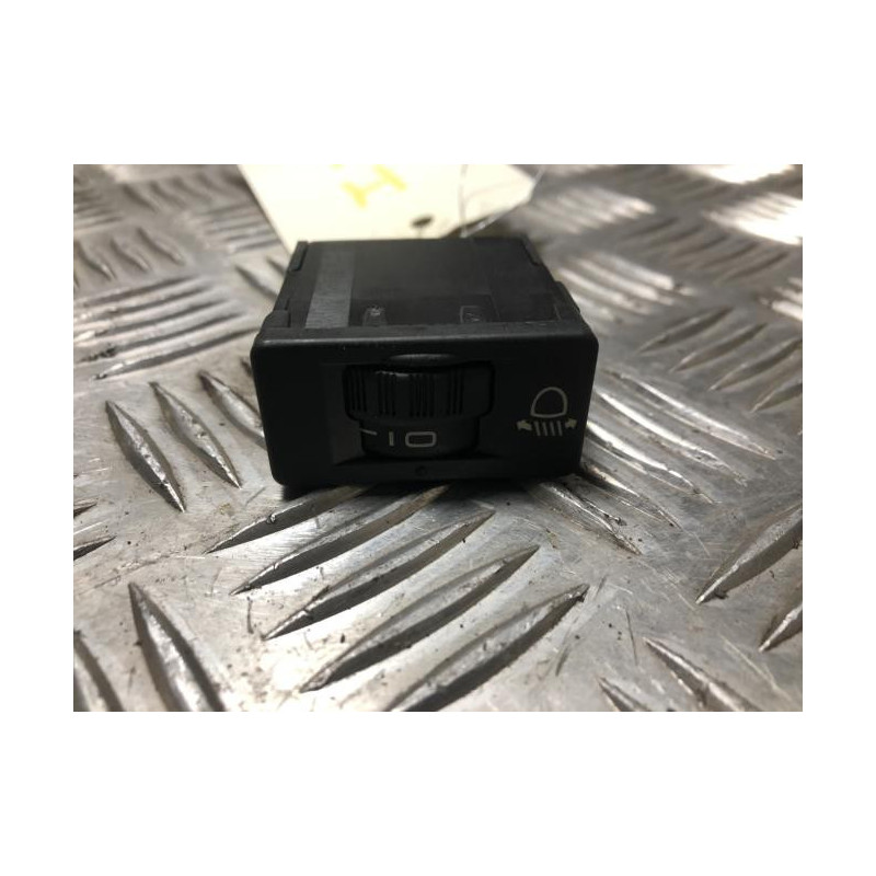 Commande de reglage hauteur de phare PEUGEOT 3008 1 PHASE 1 d’occasion