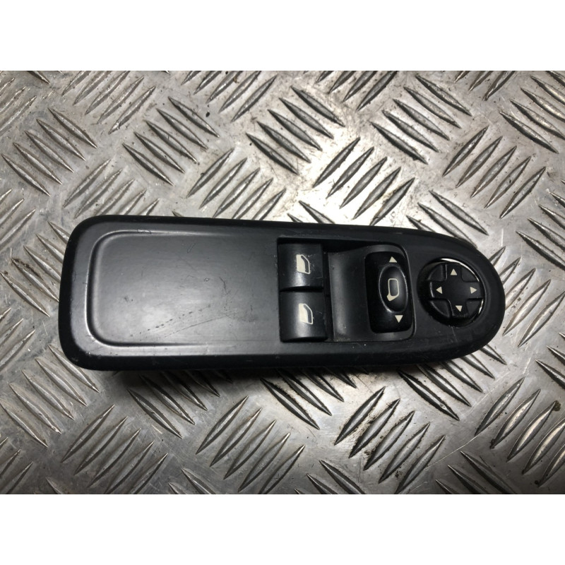 Interrupteur de leve vitre avant gauche PEUGEOT 308 1 PHASE 1 d’occasion