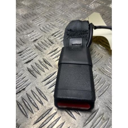 Attache ceinture arriere gauche SUZUKI BALENO 2 d’occasion