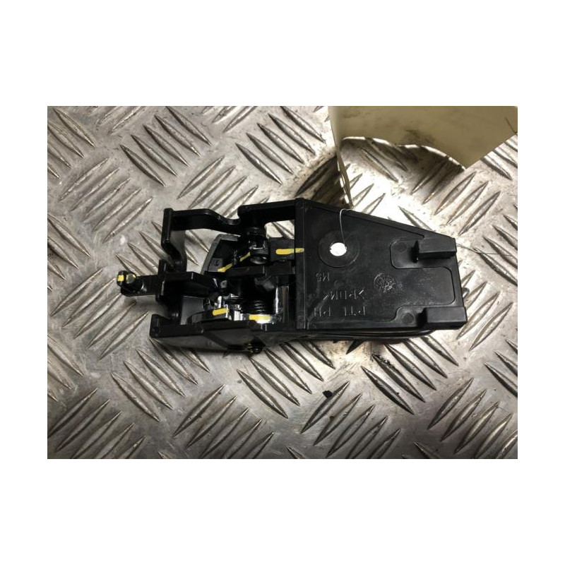 Poignee interieur avant droit SUZUKI BALENO 2 d’occasion