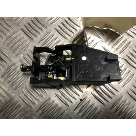 Poignee interieur avant droit SUZUKI BALENO 2 d’occasion