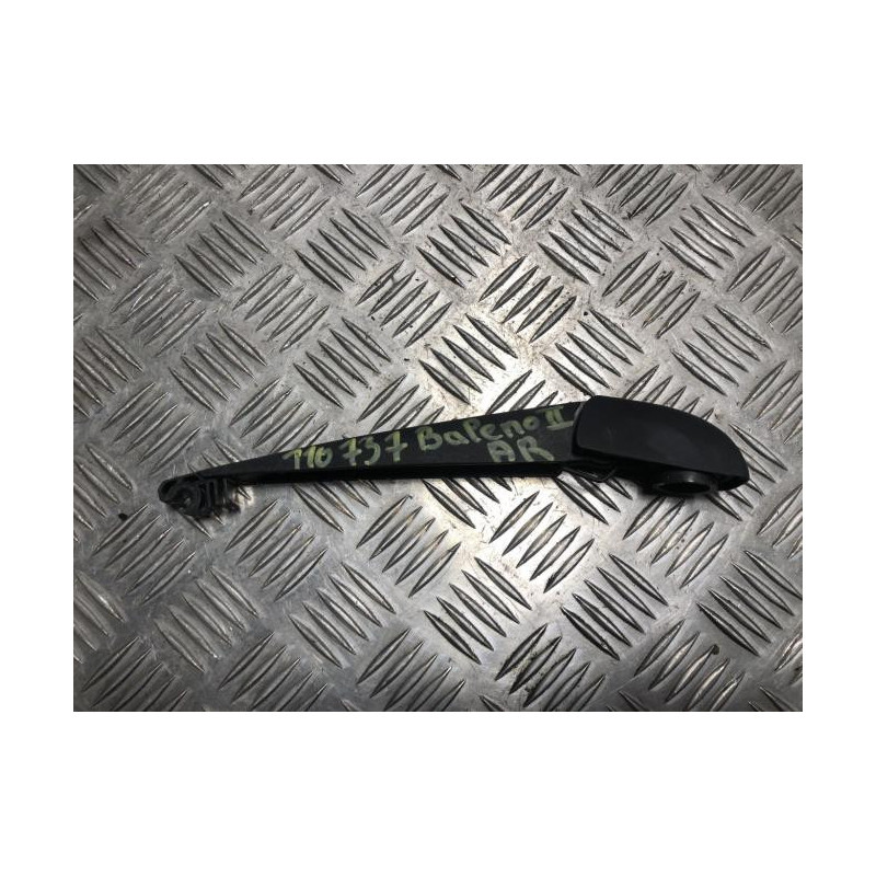 Bras essuie glace arriere SUZUKI BALENO 2 d’occasion