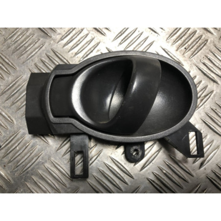 Poignee interieur avant gauche NISSAN JUKE 1 PHASE 2 d’occasion