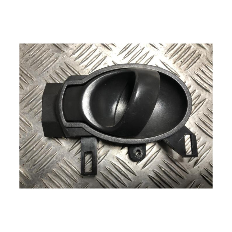 Poignee interieur avant gauche NISSAN JUKE 1 PHASE 2 d’occasion