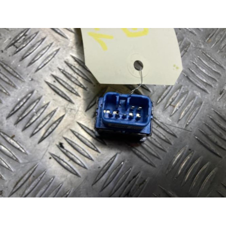 Bouton/Interrupteur SUZUKI BALENO 2 d’occasion