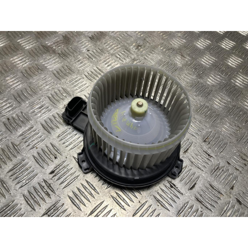 Ventilateur chauffage SUZUKI BALENO 2 d’occasion