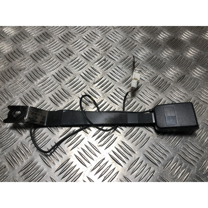 Attache ceinture avant gauche NISSAN QASHQAI 1 PHASE 2 d’occasion