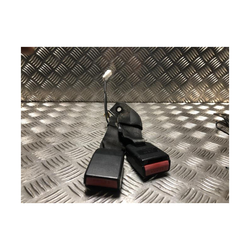 Attache ceinture arriere gauche NISSAN QASHQAI 1 PHASE 2 d’occasion