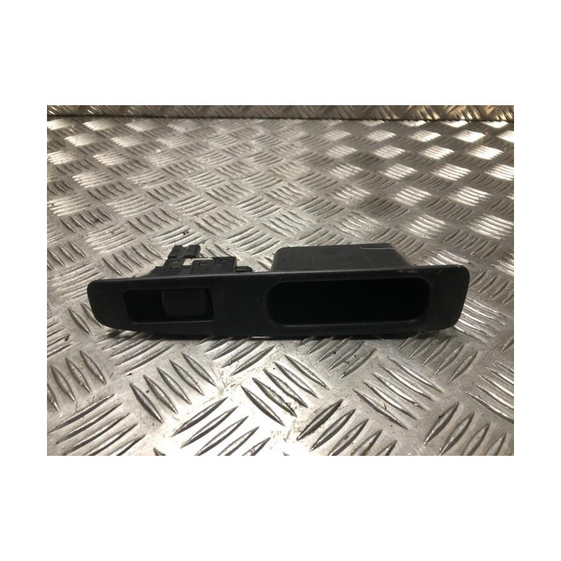 Interrupteur de leve vitre arriere droit NISSAN QASHQAI 1 PHASE 2 d’occasion