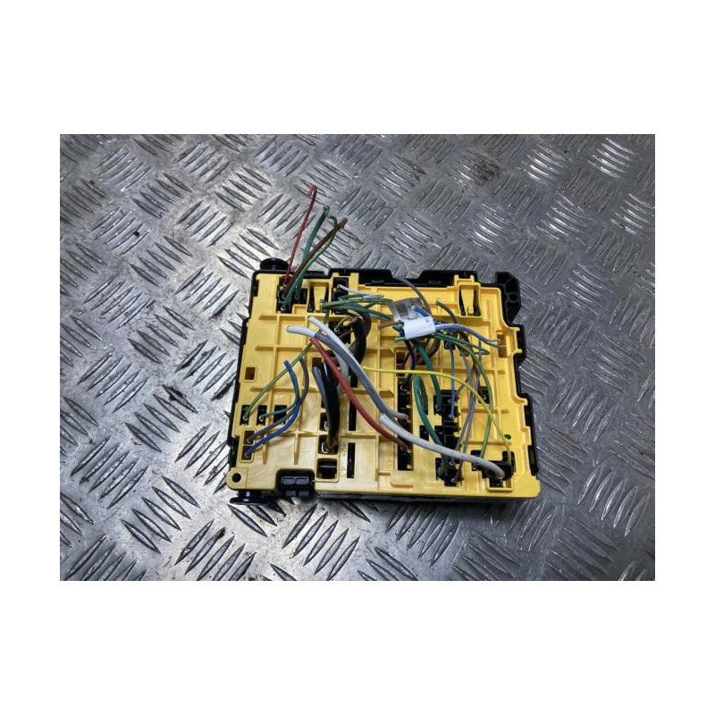 Boitier servitude moteur (BSM) CITROEN C4 CACTUS d’occasion
