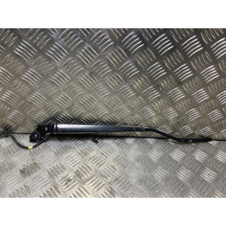 Bras essuie glace avant gauche CITROEN C4 CACTUS d’occasion