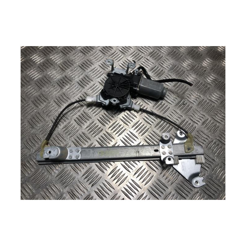 Leve vitre electrique arriere droit NISSAN QASHQAI 1 PHASE 2 d’occasion
