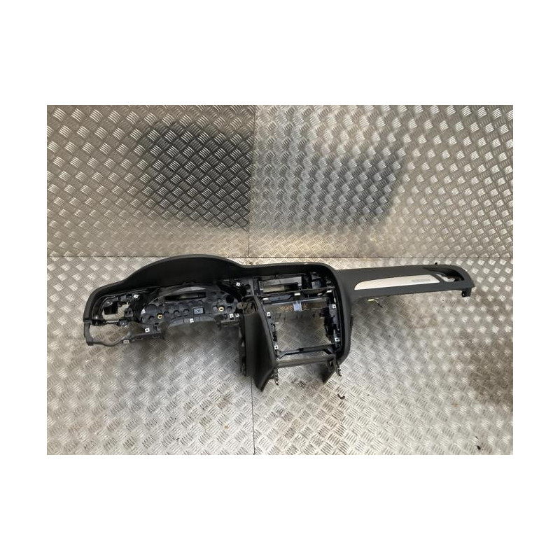 Tableau de bord AUDI A4 3 ALLROAD BREAK d’occasion