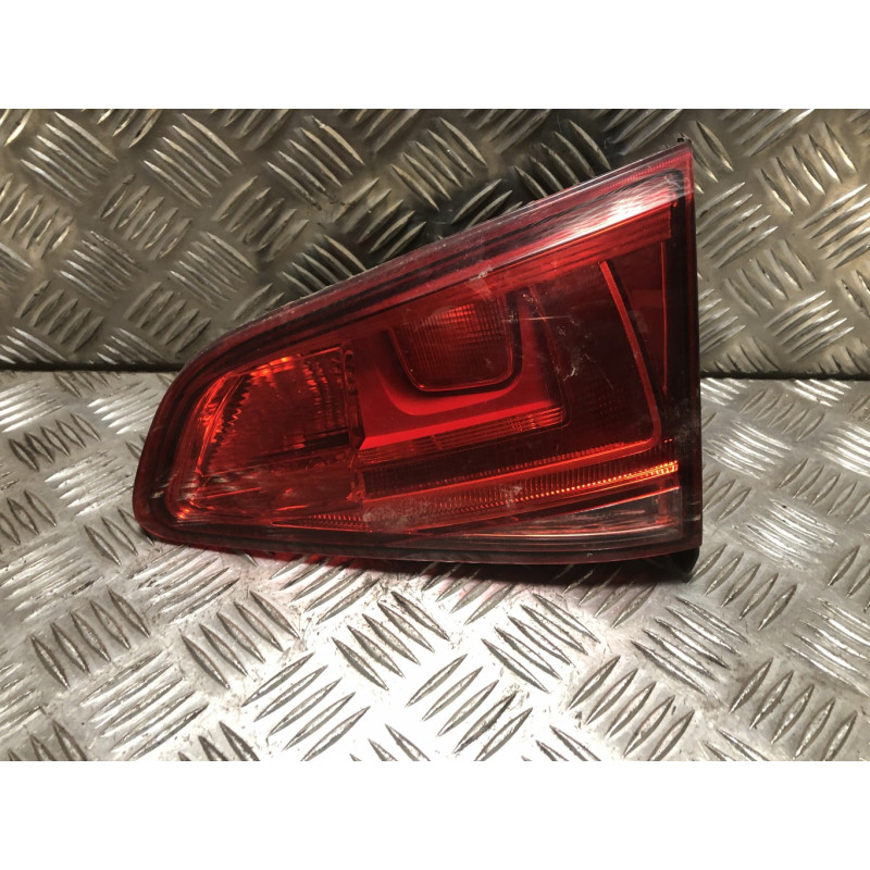 Feu arriere secondaire droit (feux) VOLKSWAGEN GOLF 7 PHASE 1 d’occasion