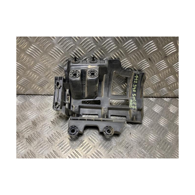 Support de pare chocs arriere PEUGEOT 5008 1 PHASE 1 d’occasion