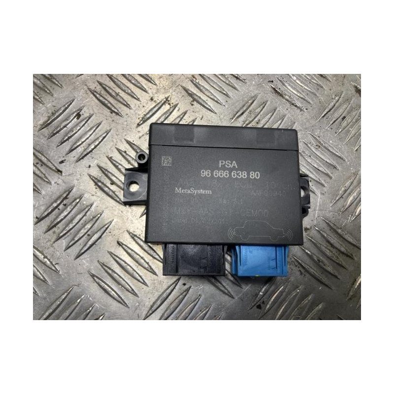 Boitier d'aide au stationnement PEUGEOT 5008 1 PHASE 1 d’occasion