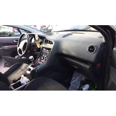 Boitier d'aide au stationnement PEUGEOT 5008 1 PHASE 1 d’occasion