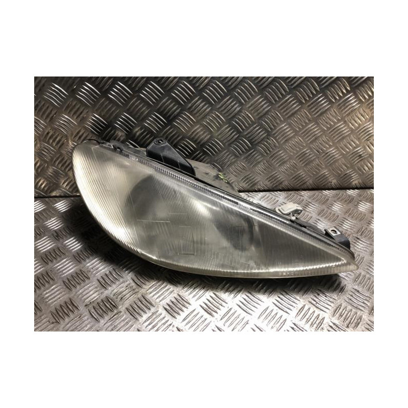 Optique avant principal droit (feux)(phare) PEUGEOT 206 PHASE 2 d’occasion