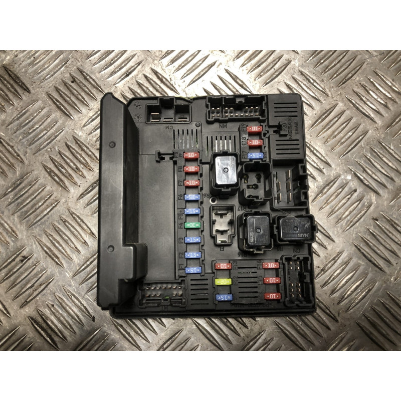 Boitier servitude moteur (BSM) NISSAN QASHQAI 1 PHASE 2 d’occasion