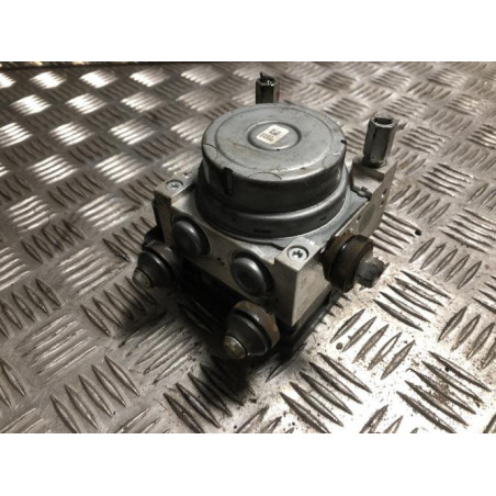 Bloc ABS (freins anti-blocage) SUZUKI BALENO 2 d’occasion
