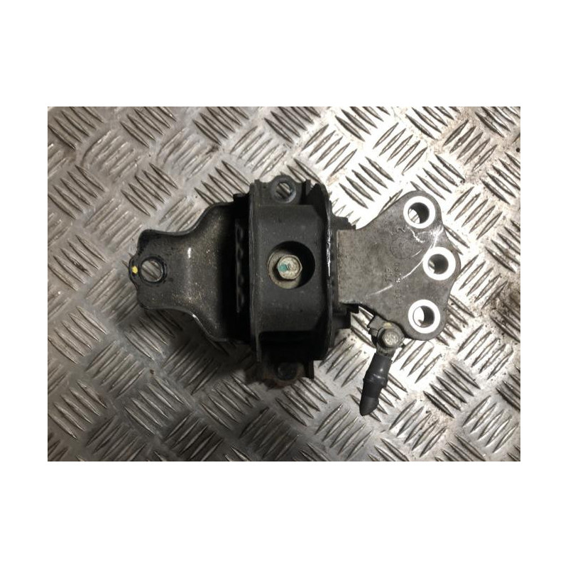 Support moteur droit SUZUKI BALENO 2 d’occasion