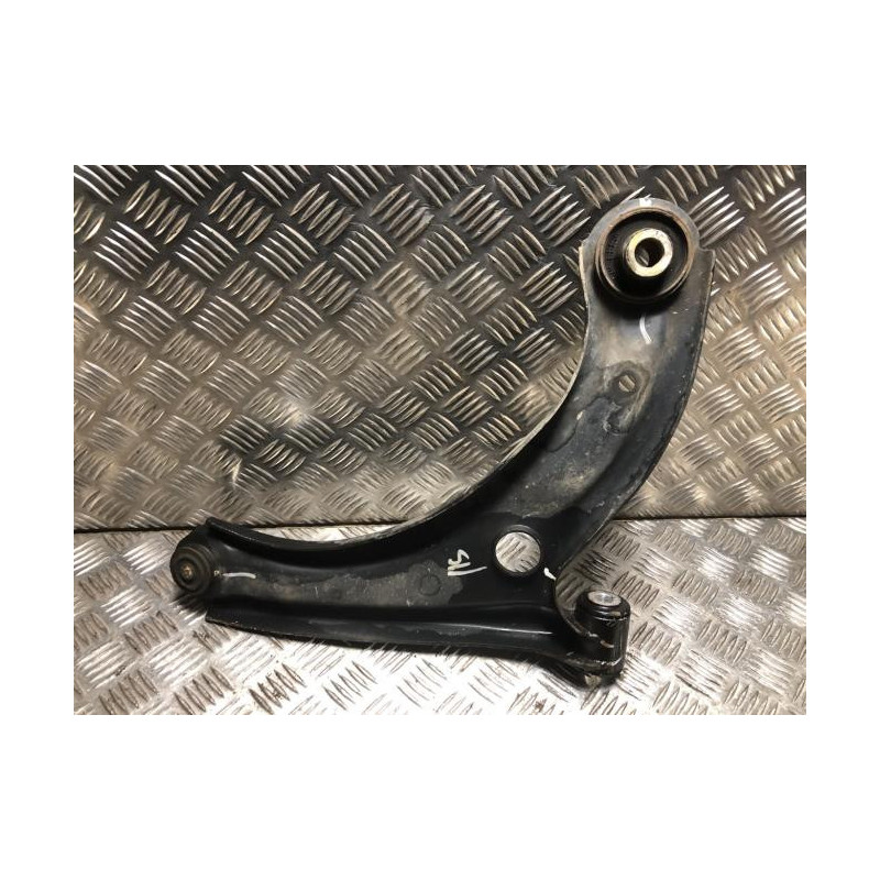 Triangle avant gauche SUZUKI BALENO 2 d’occasion