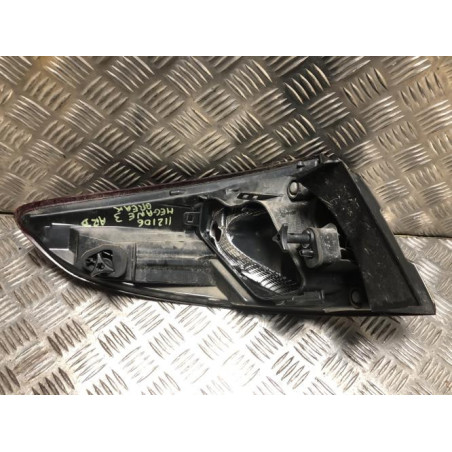 Feu arriere principal droit (feux) RENAULT MEGANE 3 PHASE 1 BREAK d’occasion
