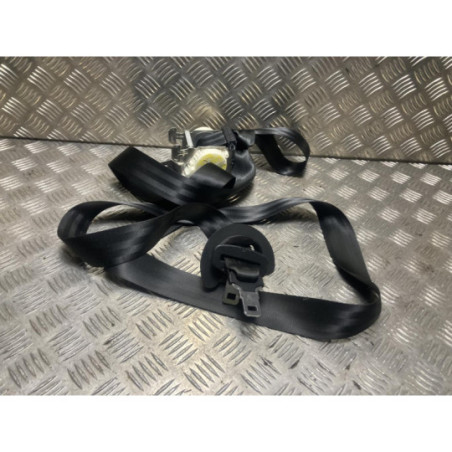 Ceinture arriere centrale PEUGEOT 5008 1 PHASE 1 d’occasion