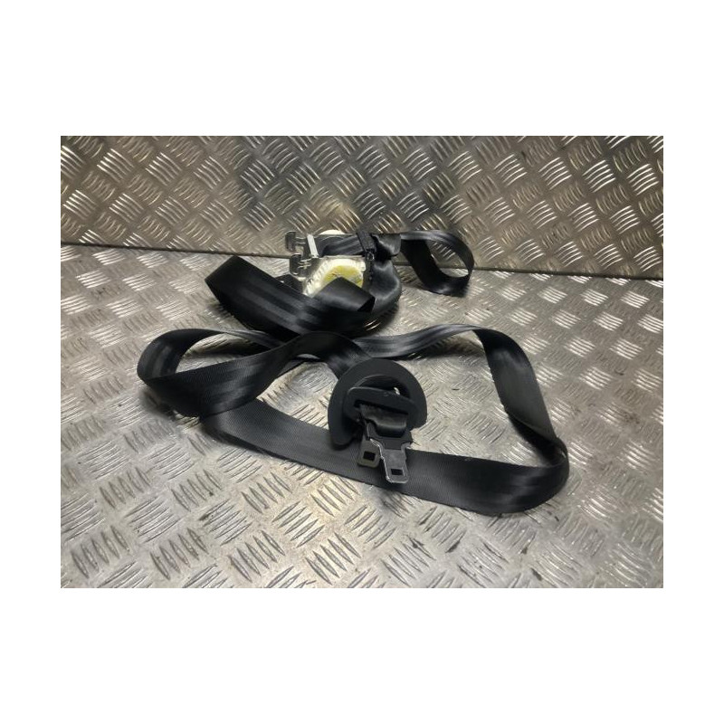 Ceinture arriere centrale PEUGEOT 5008 1 PHASE 1 d’occasion