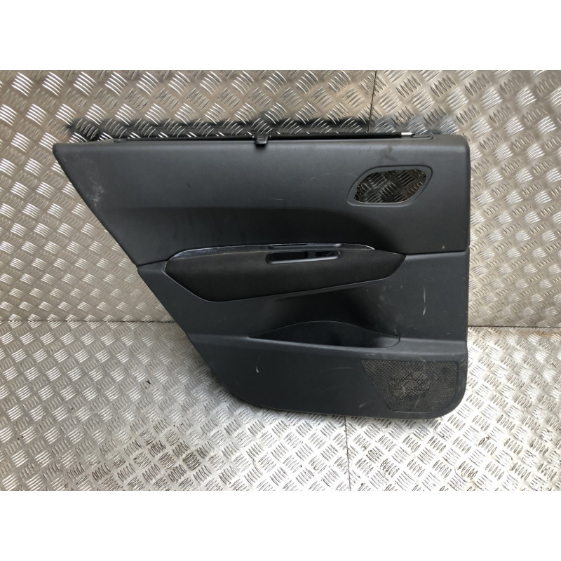 Panneau de porte arriere gauche PEUGEOT 5008 1 PHASE 1 d’occasion