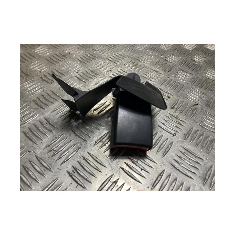 Attache ceinture arriere droit AUDI A4 3 ALLROAD BREAK d’occasion