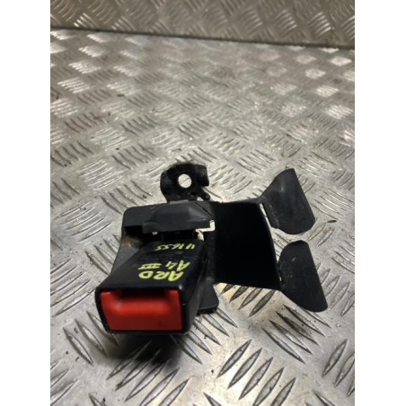 Attache ceinture arriere droit AUDI A4 3 ALLROAD BREAK d’occasion